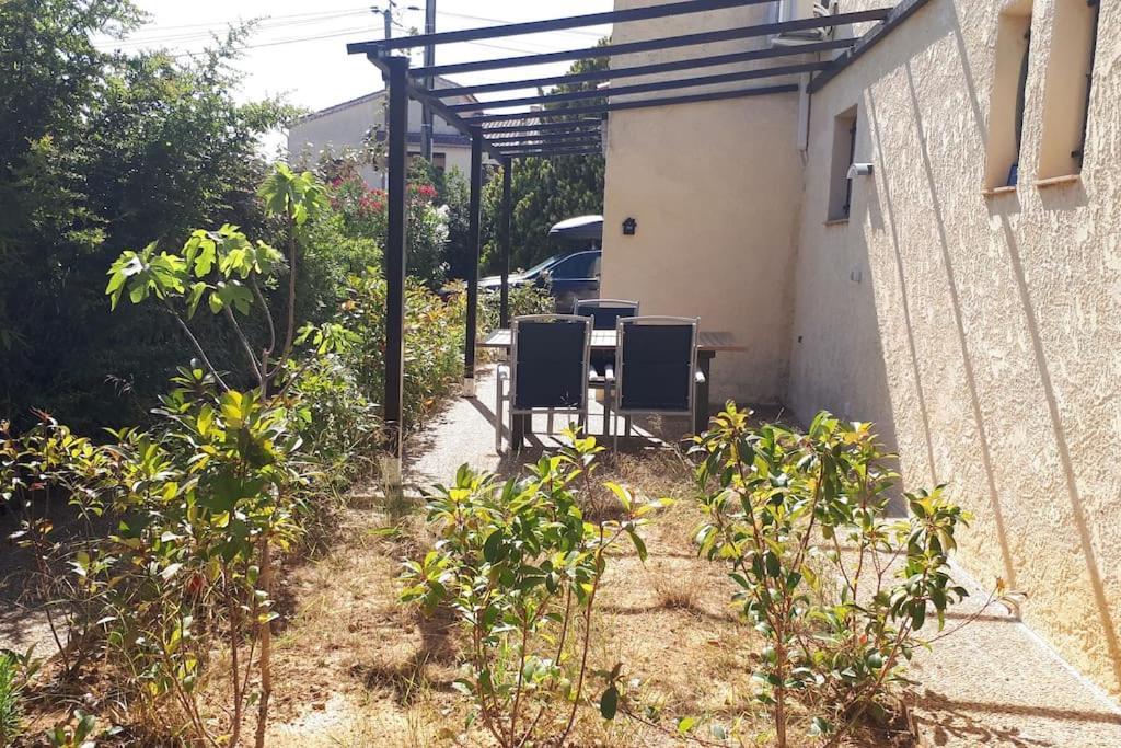 Les Pucines Bis Bas De Villa 29 M2 Luxe Rez De Jardin Climatisation Plein Sud Six-Fours-les-Plages Dış mekan fotoğraf